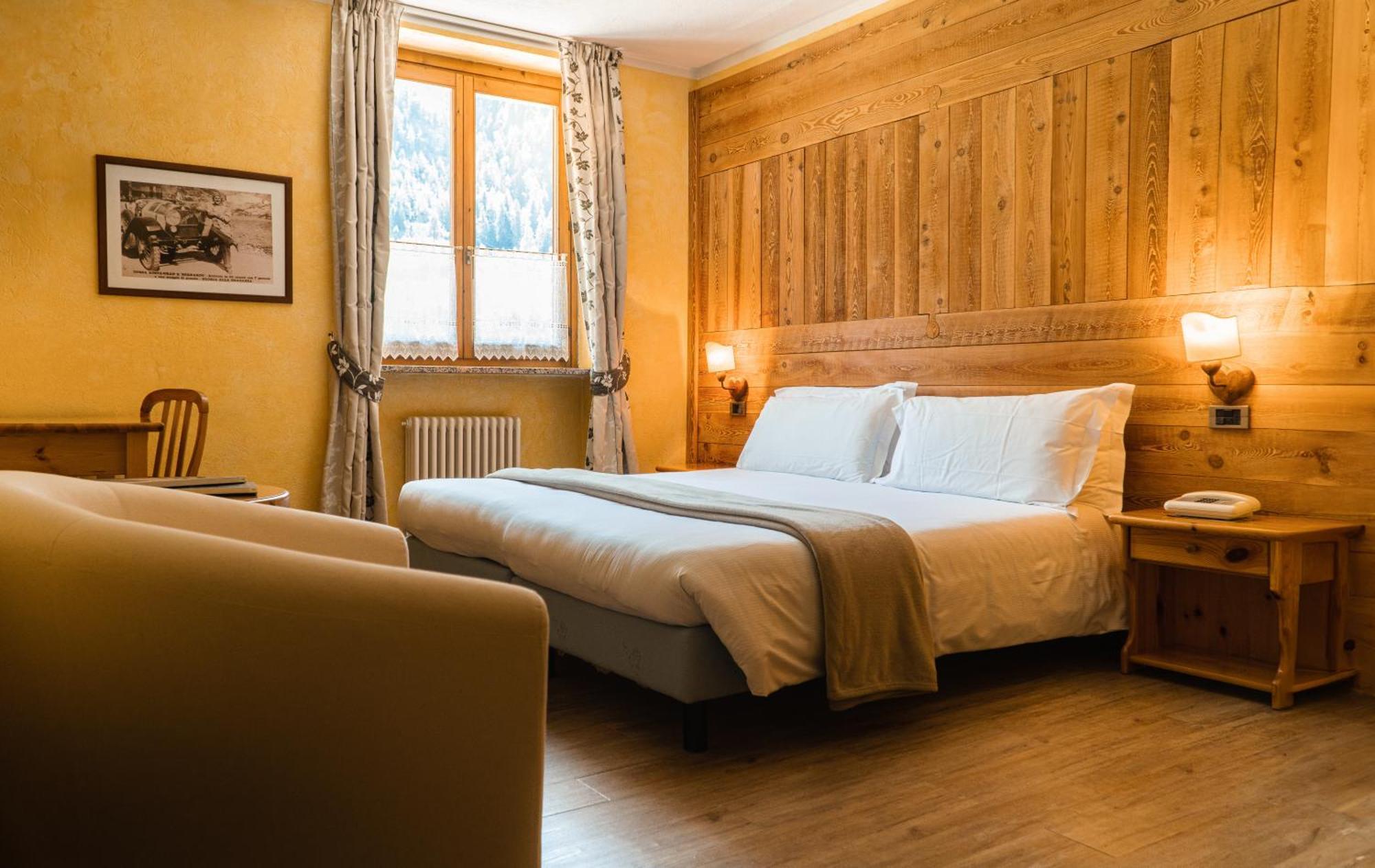Hostellerie Le Lievre Amoureux Valpelline Exteriör bild